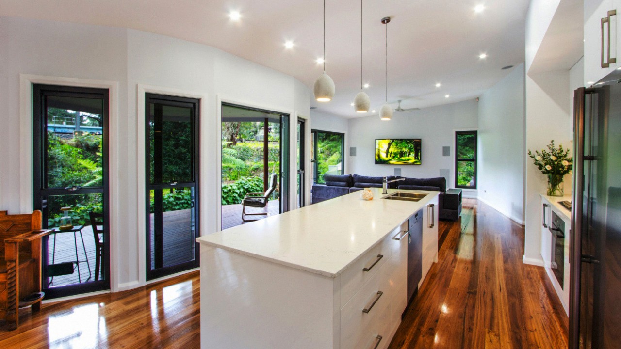 aluminium double hung windows